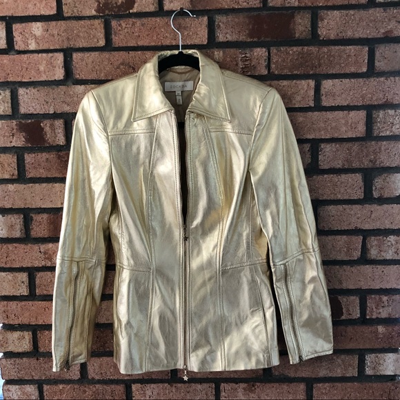 Escada Jackets & Blazers - ✨HP✨Gold Escada Jacket 34